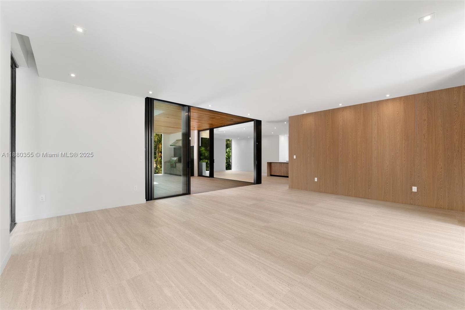 AMD PL OF BONITA PARK - Residential