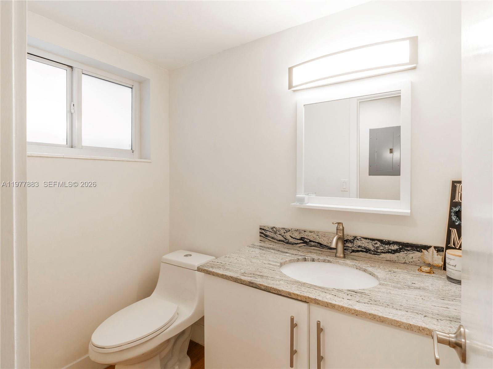 KENDALE LK TOWNHOUSE COND - Residential Lease