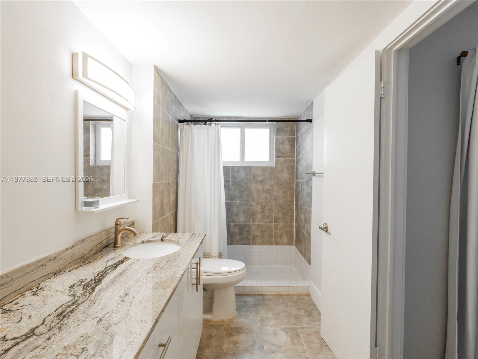 KENDALE LK TOWNHOUSE COND - Residential Lease