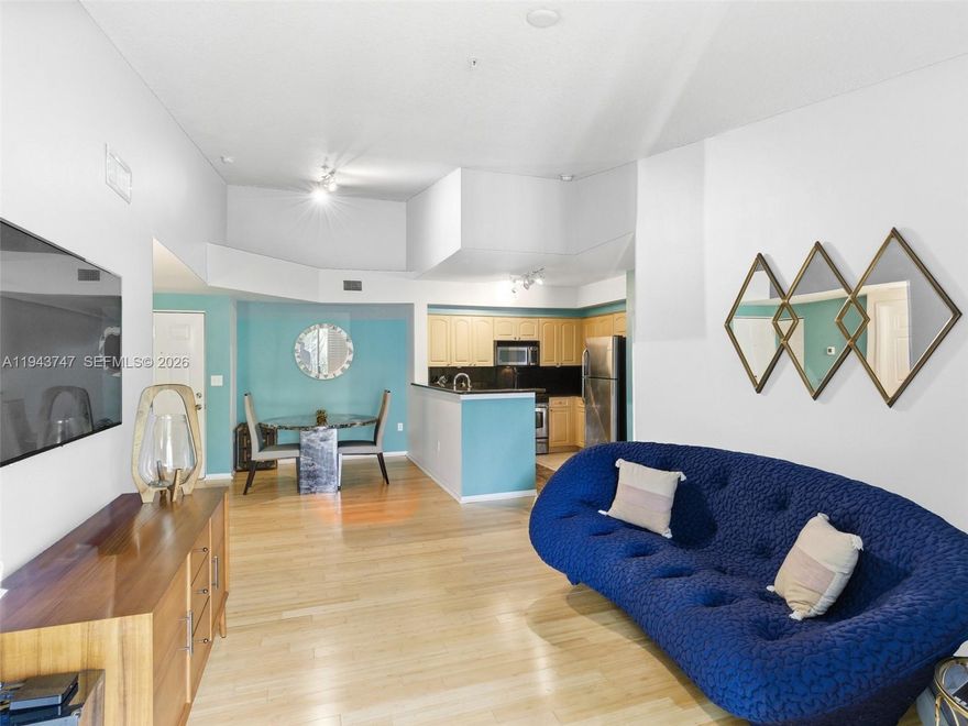 Spacious 2-bed, 2-bath unit in the desirable Gables Court community with HIGH CEILINGS! This unit features a large kitchen with plenty of counter space, beautiful flooring throughout, and a functional split-bedroom layout. The open living and dining area offers comfort and convenience, with each bedroom enjoying its own full bathroom. Spacious balcony overlooking a peaceful garden. Gables Court is a gated community offering resort-style amenities including a pool, clubhouse, and more. Conveniently located near the University of Miami, Coral Gables, South Miami, and major highways.