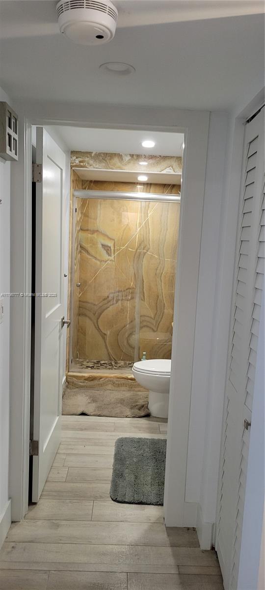 LAKE HARBOR COVE CONDO - Residential