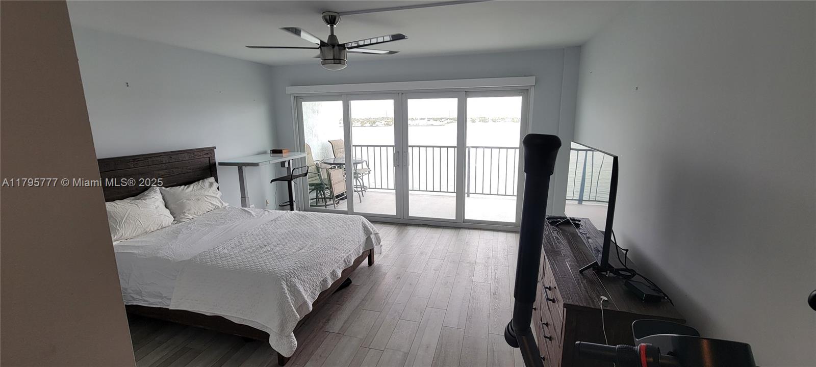 LAKE HARBOR COVE CONDO - Residential