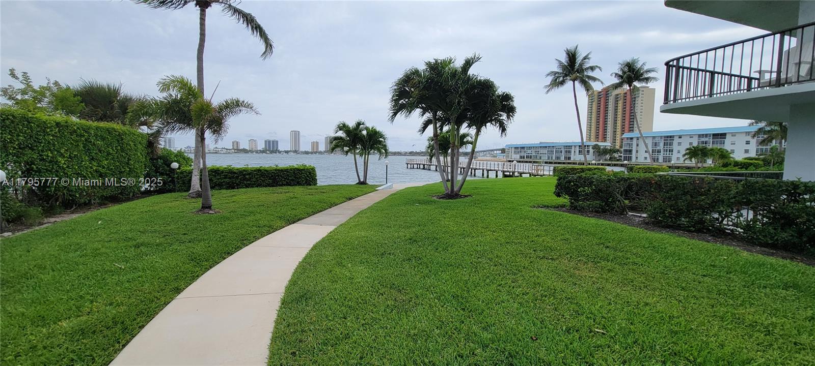 LAKE HARBOR COVE CONDO - Residential