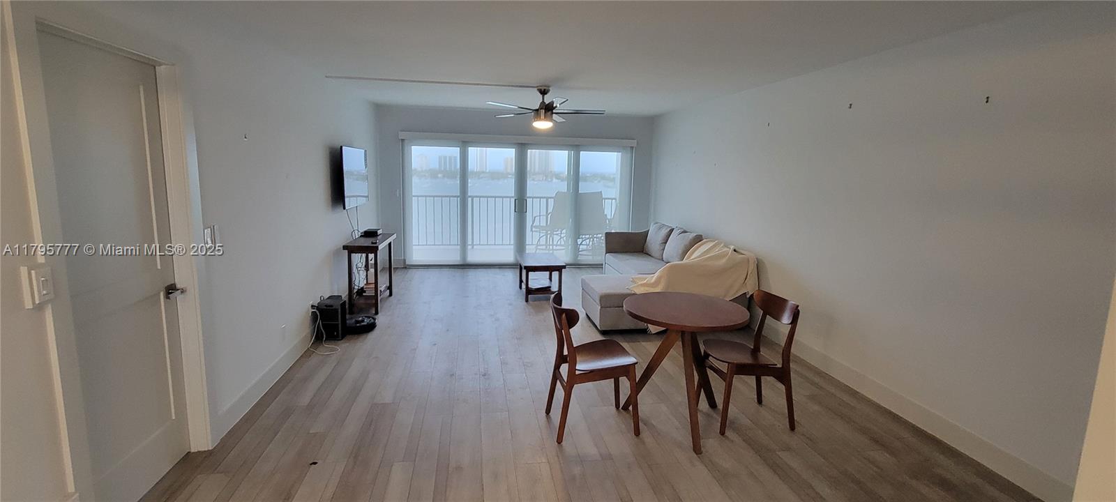 LAKE HARBOR COVE CONDO - Residential