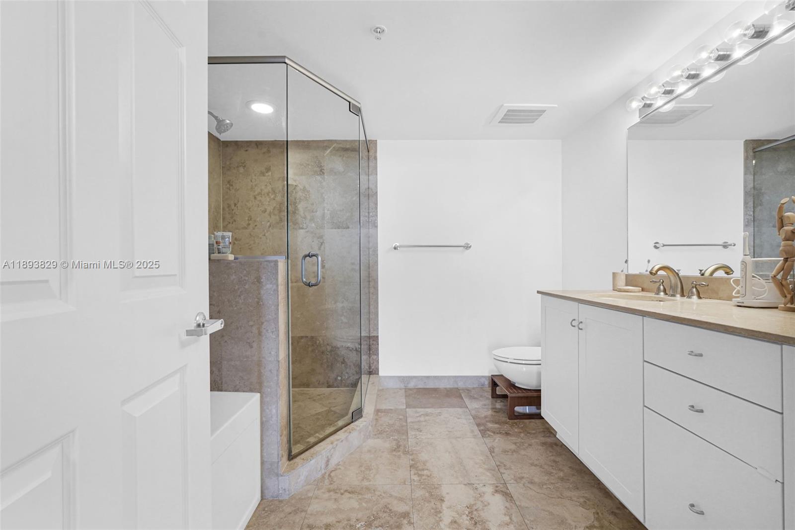 GABLES MARQUIS CONDO - Residential
