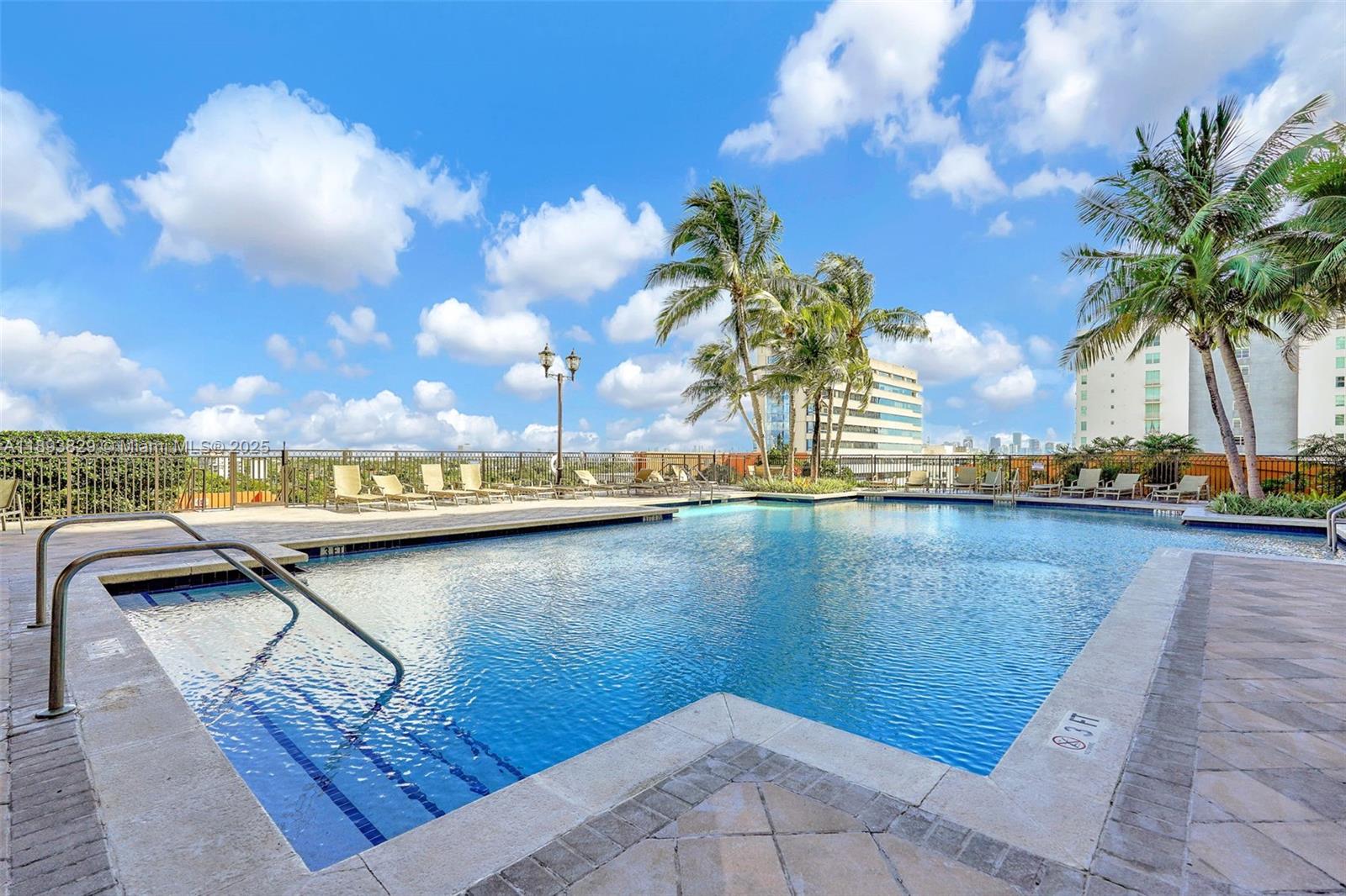 GABLES MARQUIS CONDO - Residential