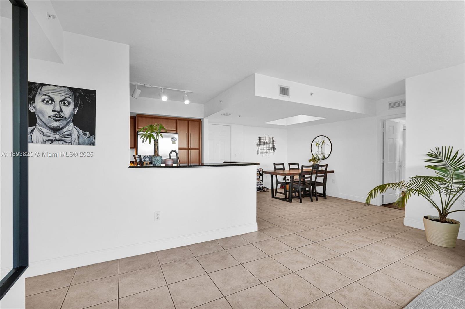 GABLES MARQUIS CONDO - Residential