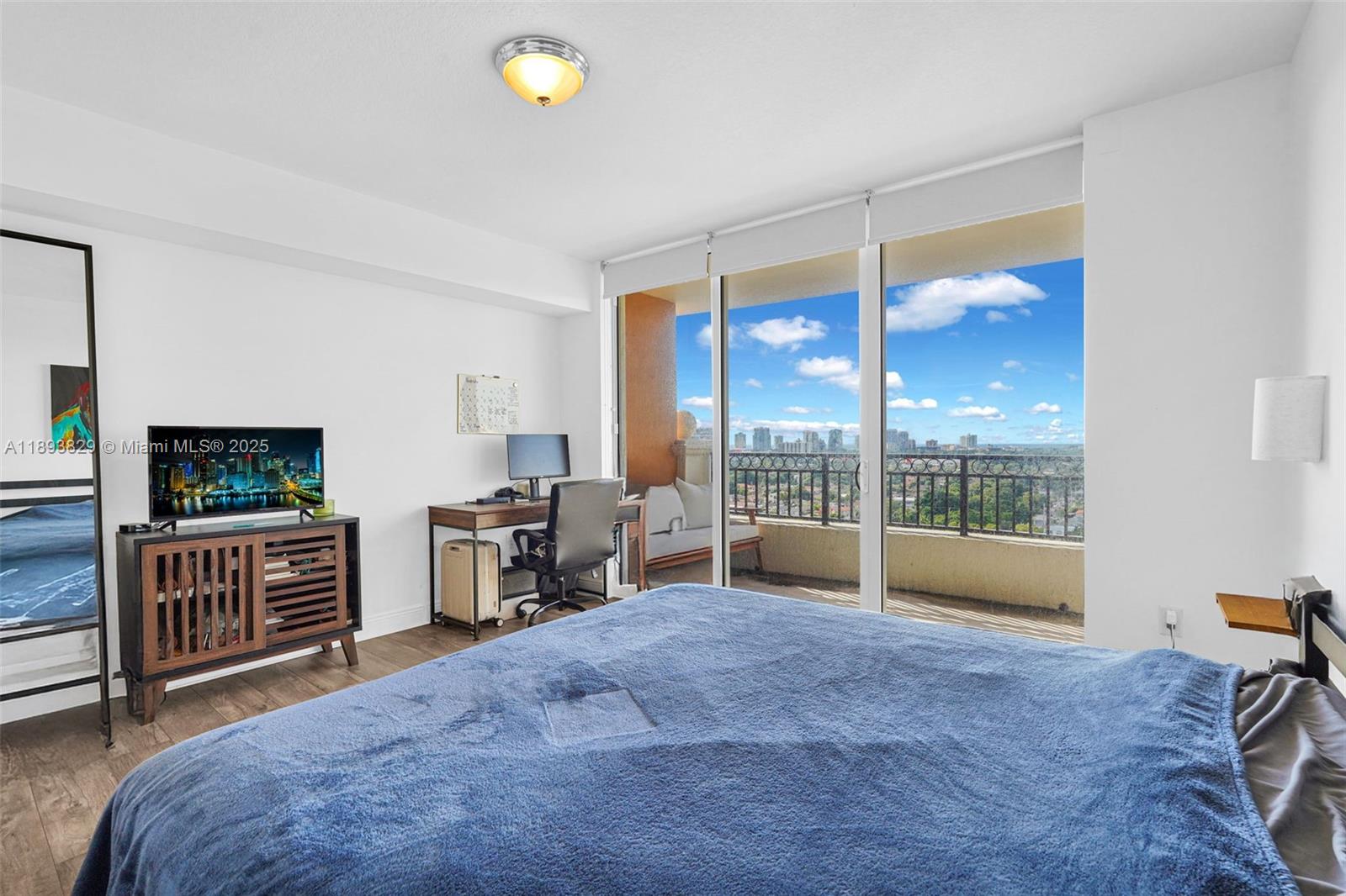 GABLES MARQUIS CONDO - Residential