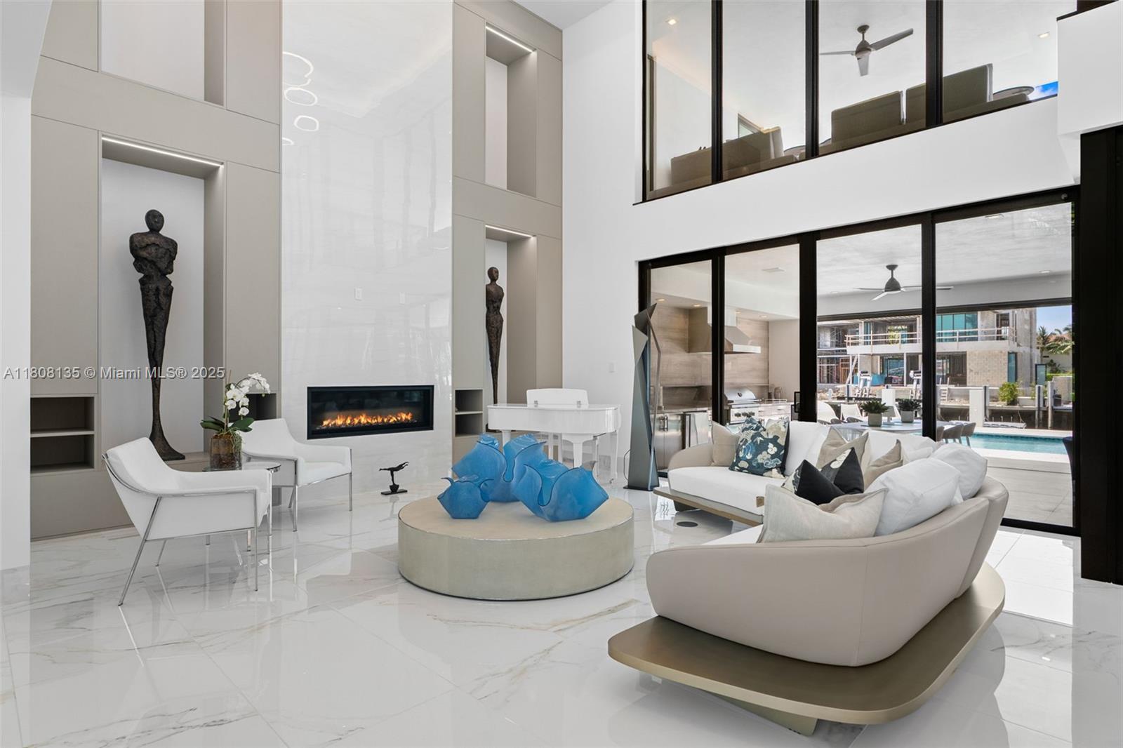 LUCILLE ISLAND - Residential