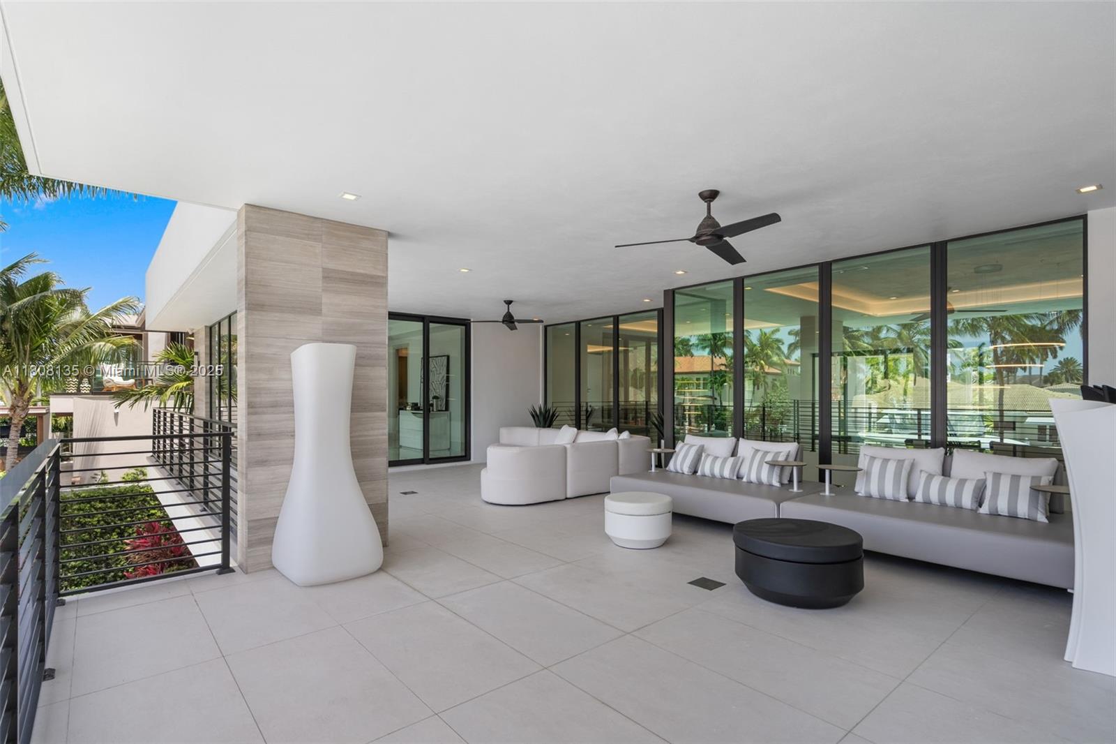 LUCILLE ISLAND - Residential