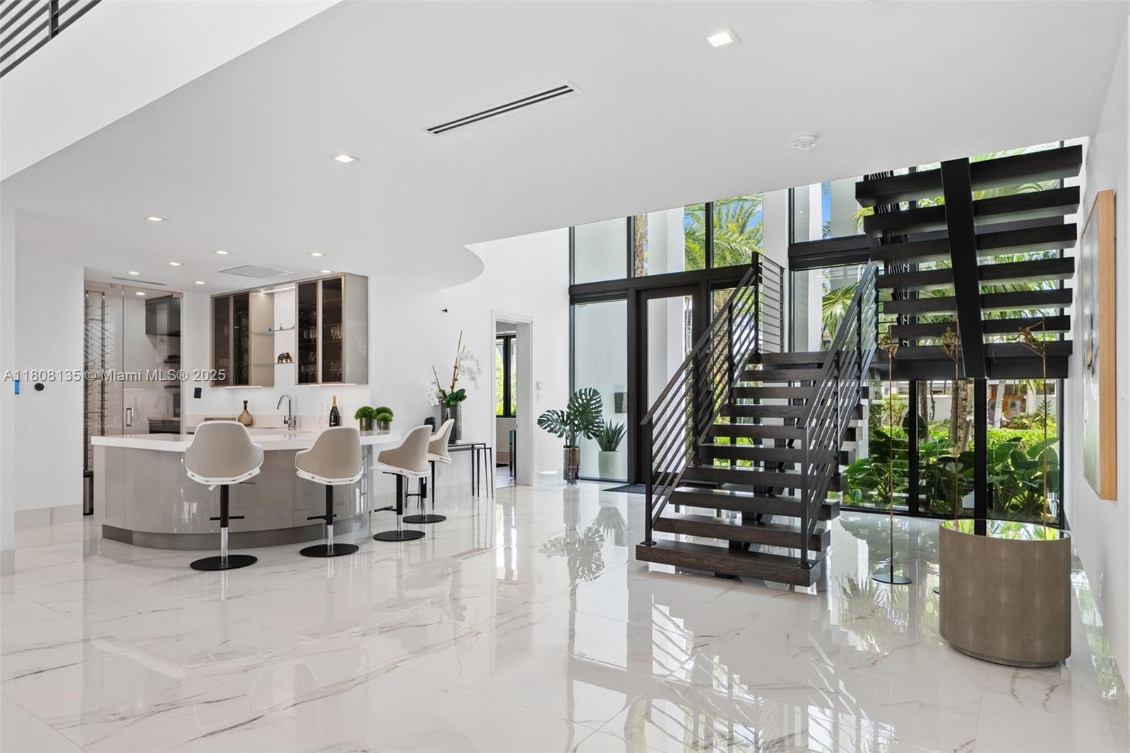 LUCILLE ISLAND - Residential