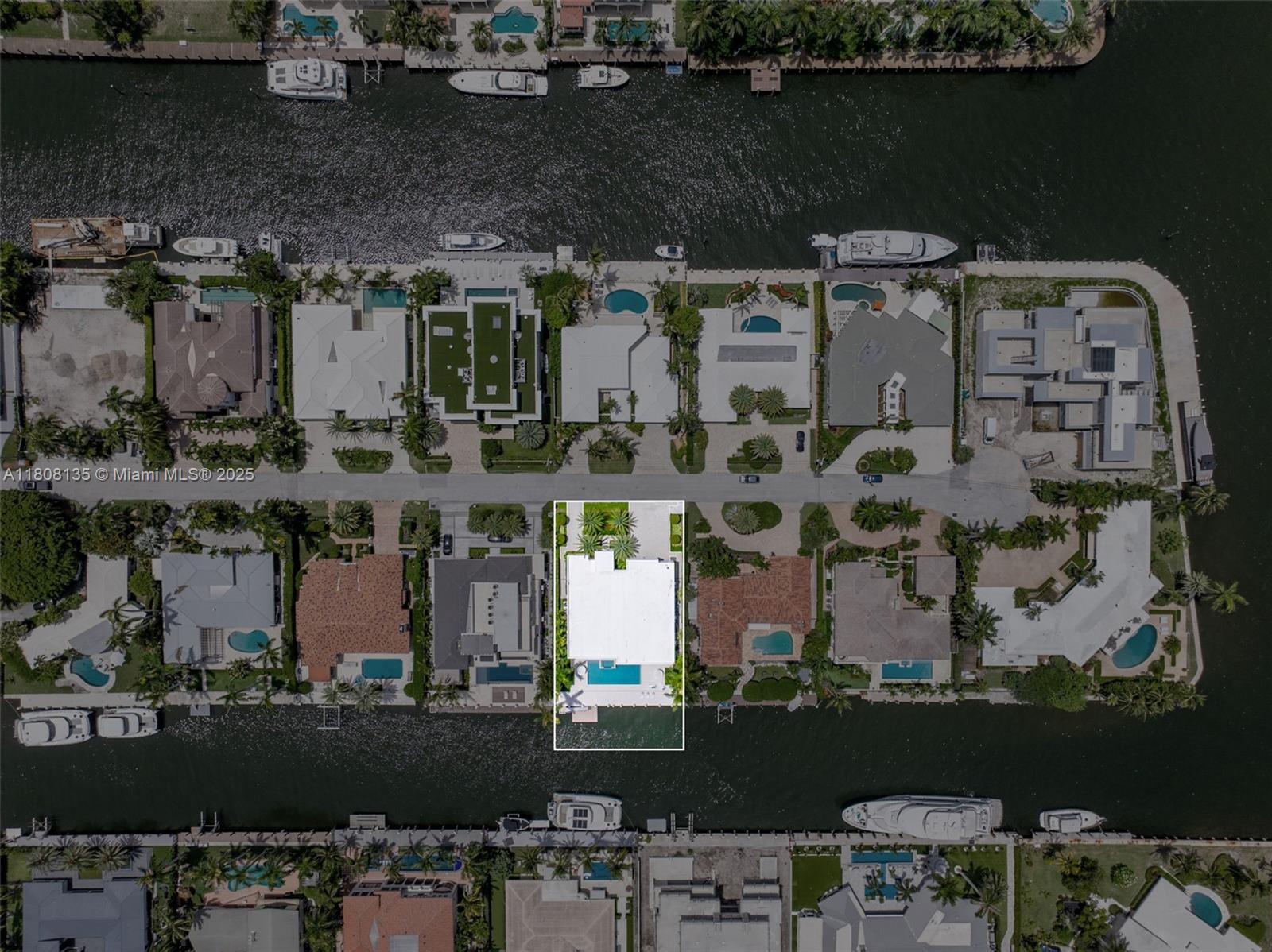 LUCILLE ISLAND - Residential