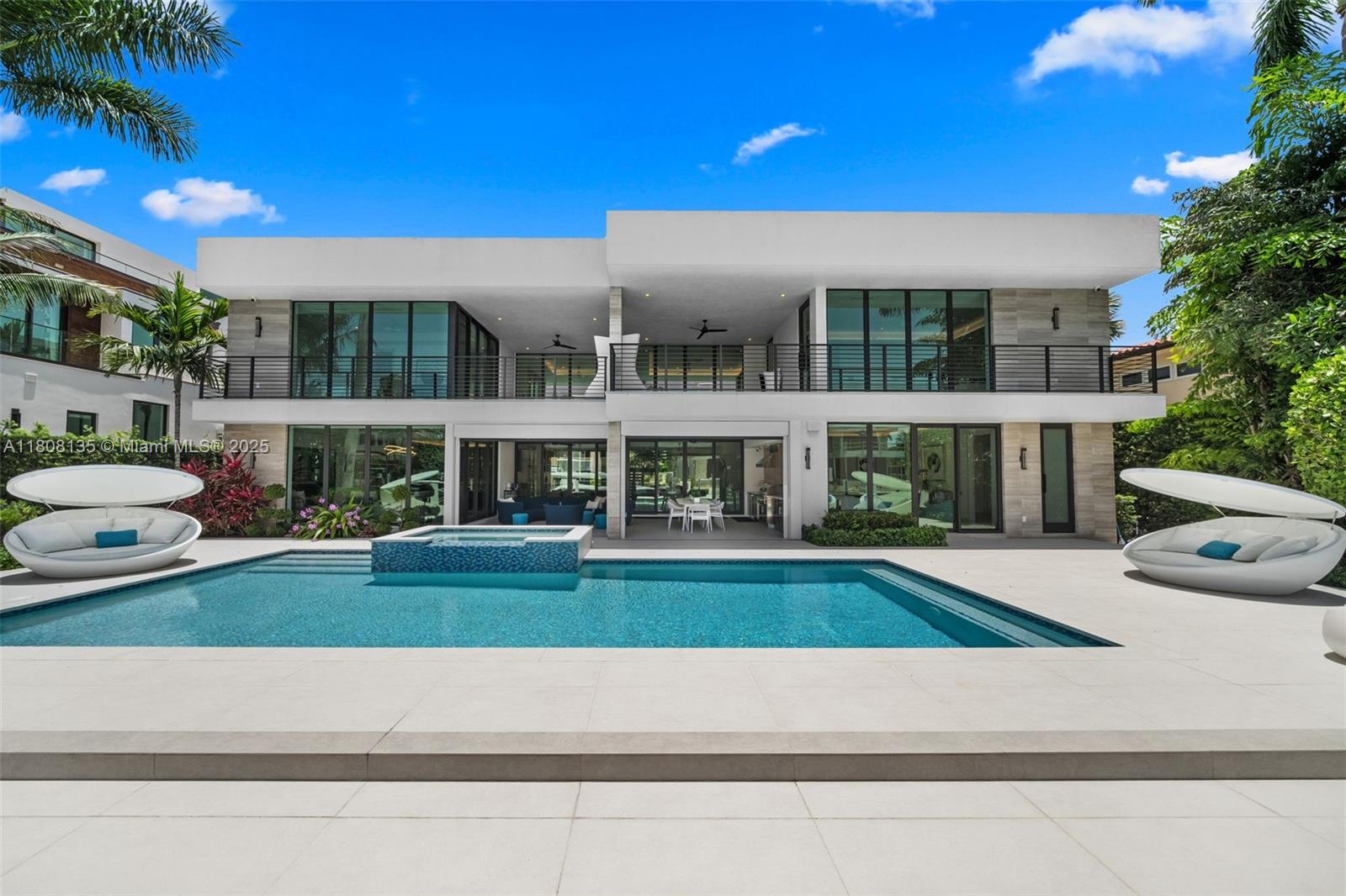 2519 Lucille Dr