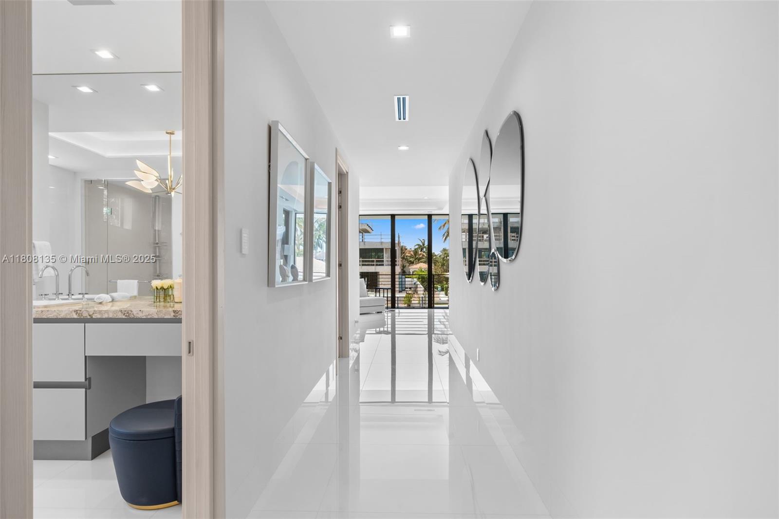 LUCILLE ISLAND - Residential