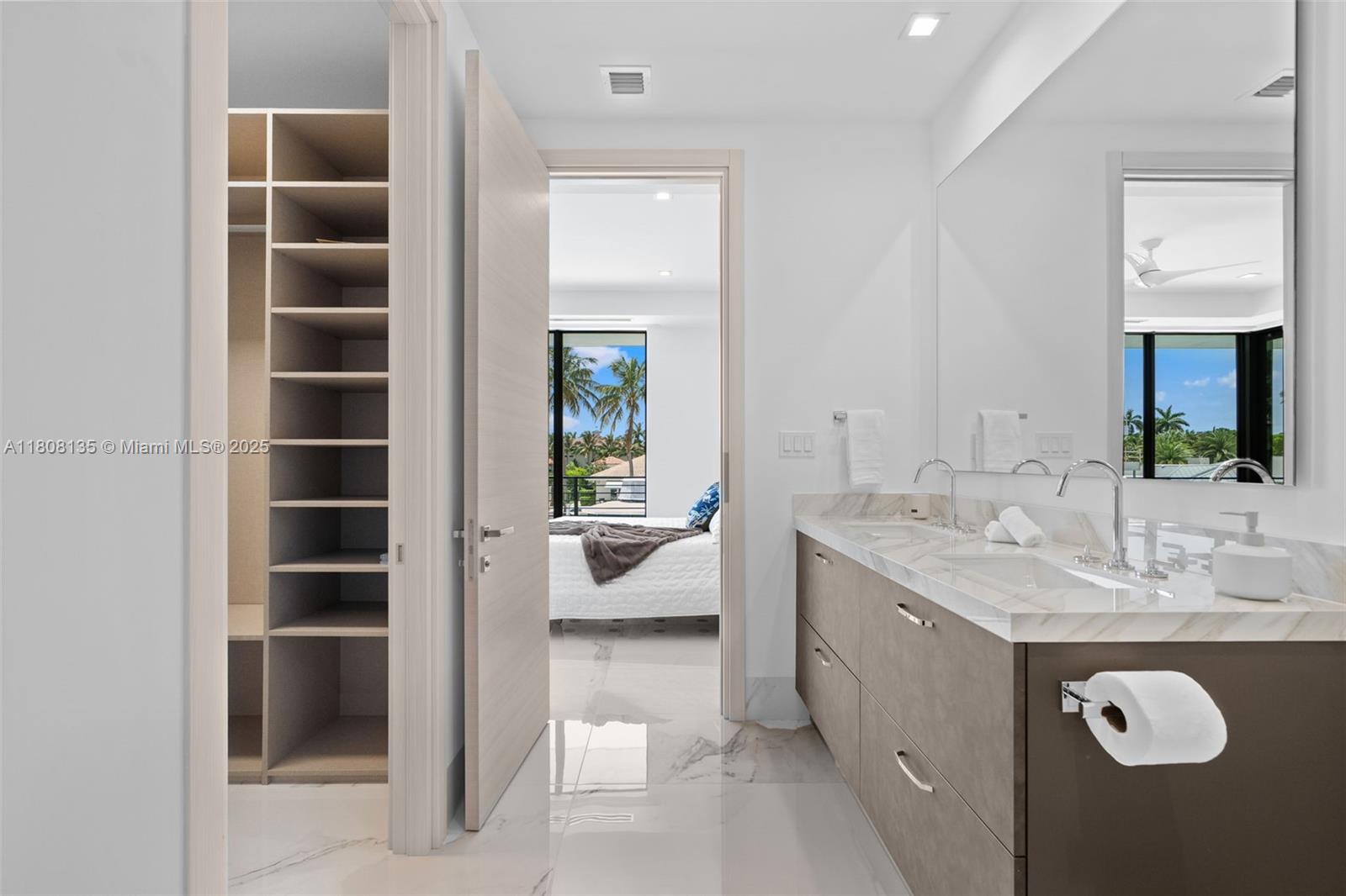 LUCILLE ISLAND - Residential