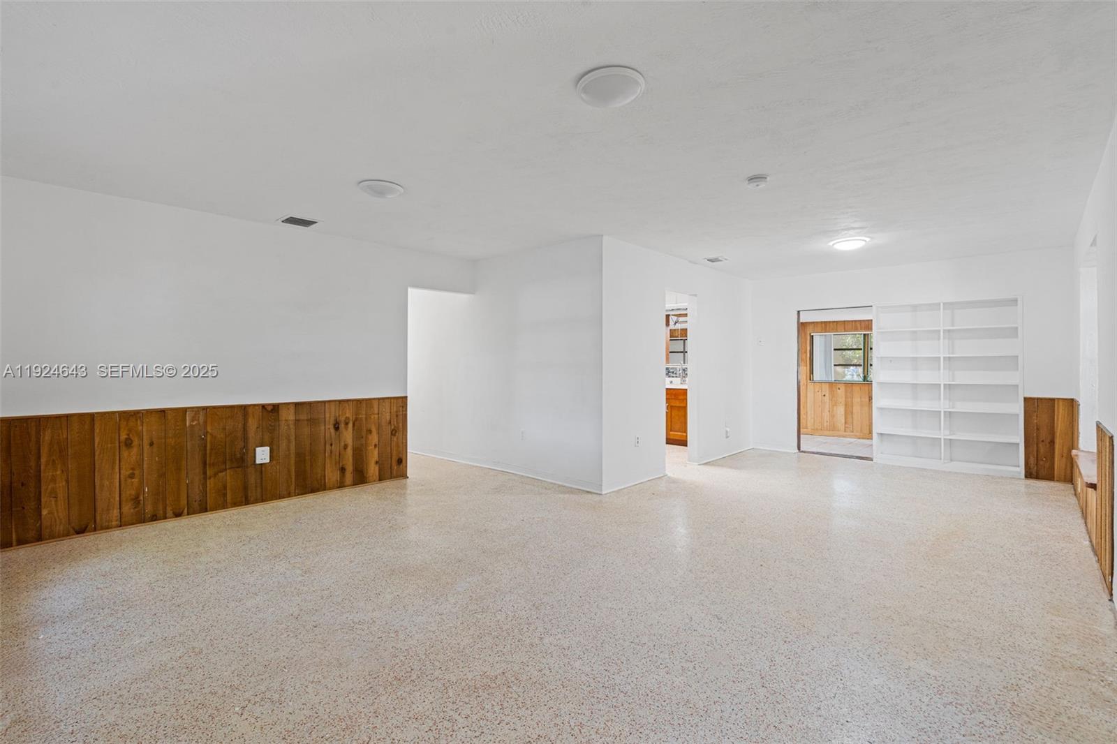 KENDALL ESTATES - Residential