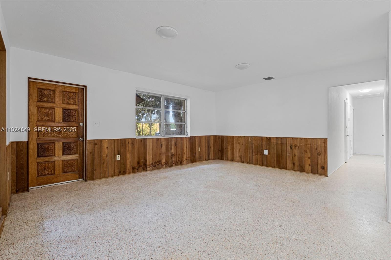 KENDALL ESTATES - Residential