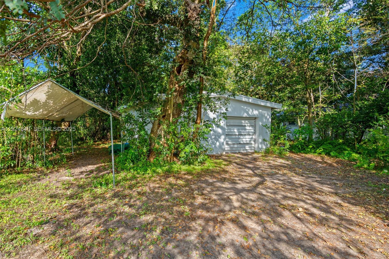 KENDALL ESTATES - Residential