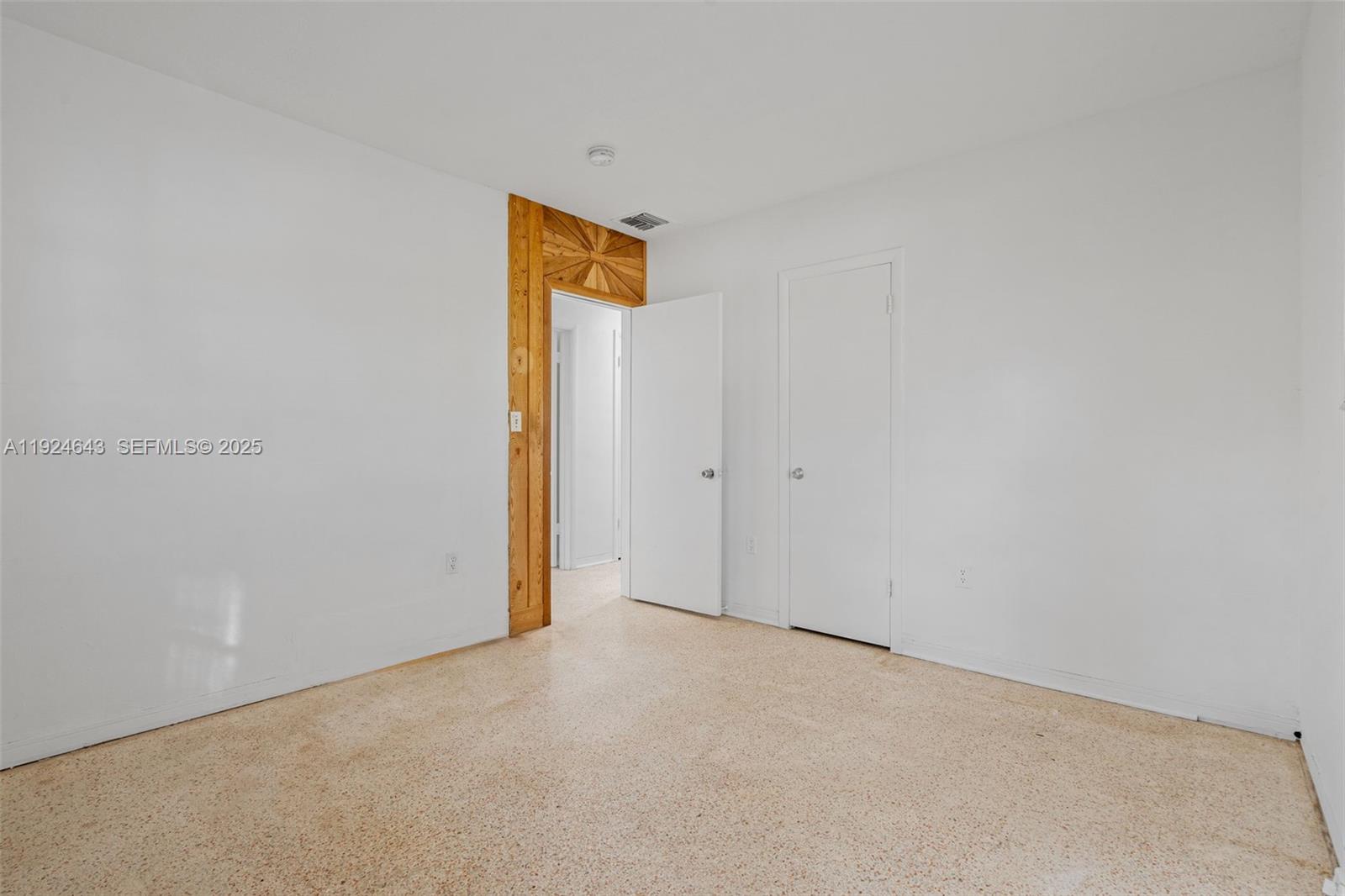 KENDALL ESTATES - Residential