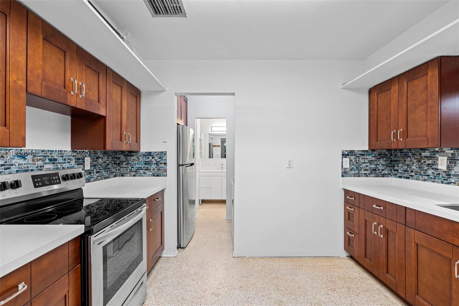 KENDALL ESTATES - Residential