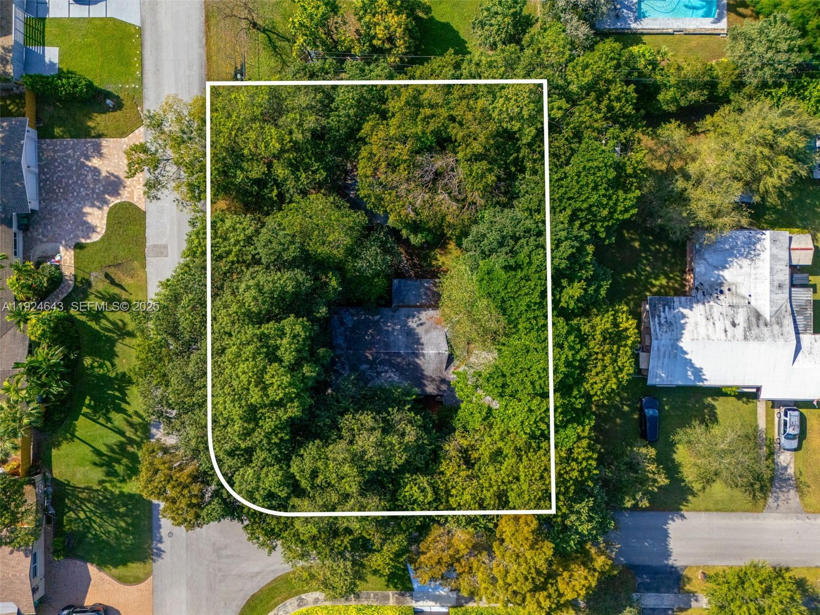 KENDALL ESTATES - Residential