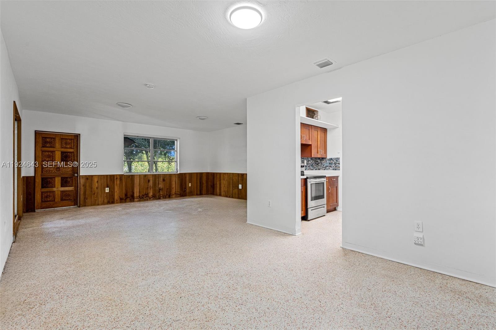 KENDALL ESTATES - Residential