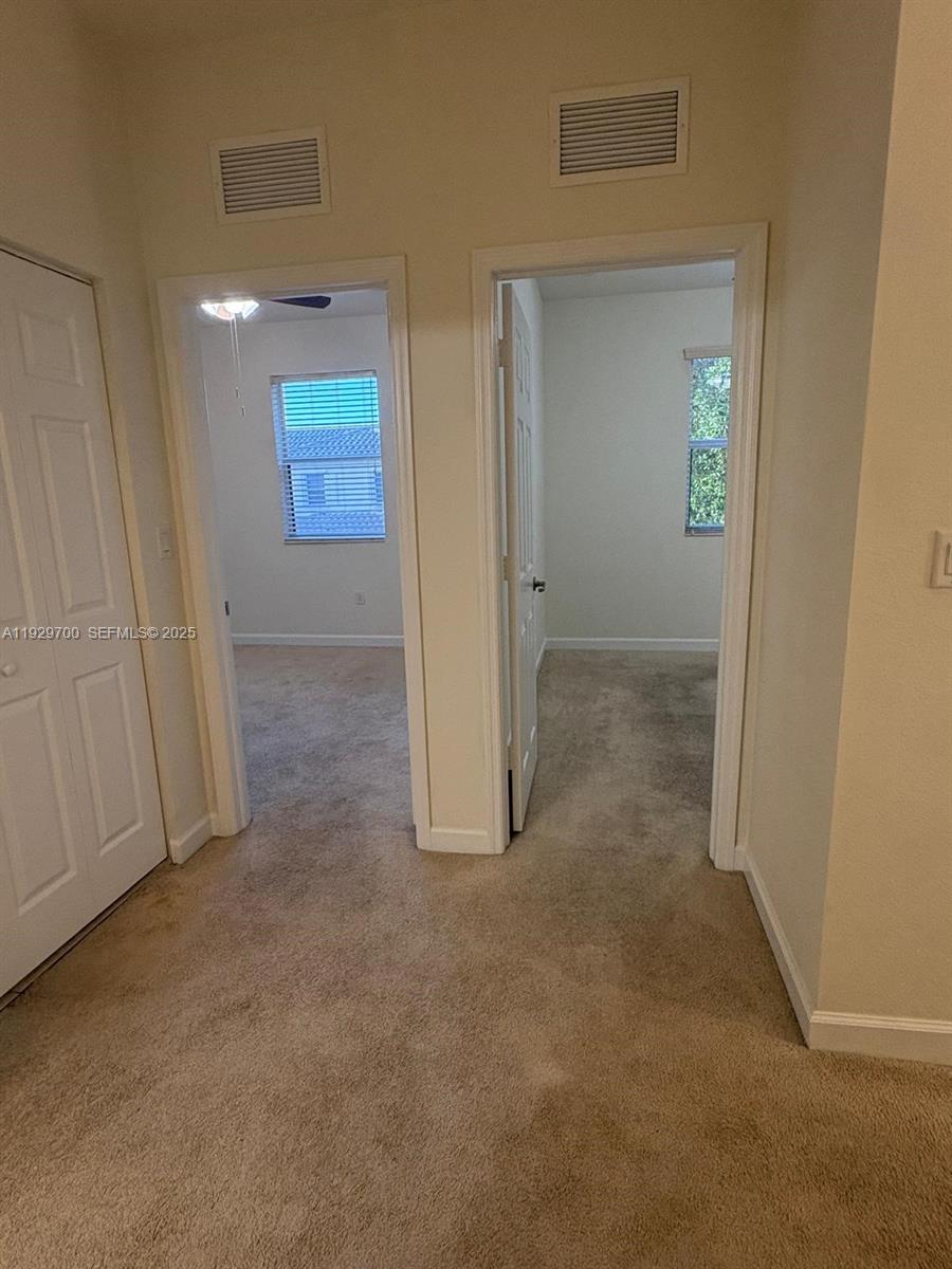 KENDALL COMMONS TOWNHOMES - Residential Lease