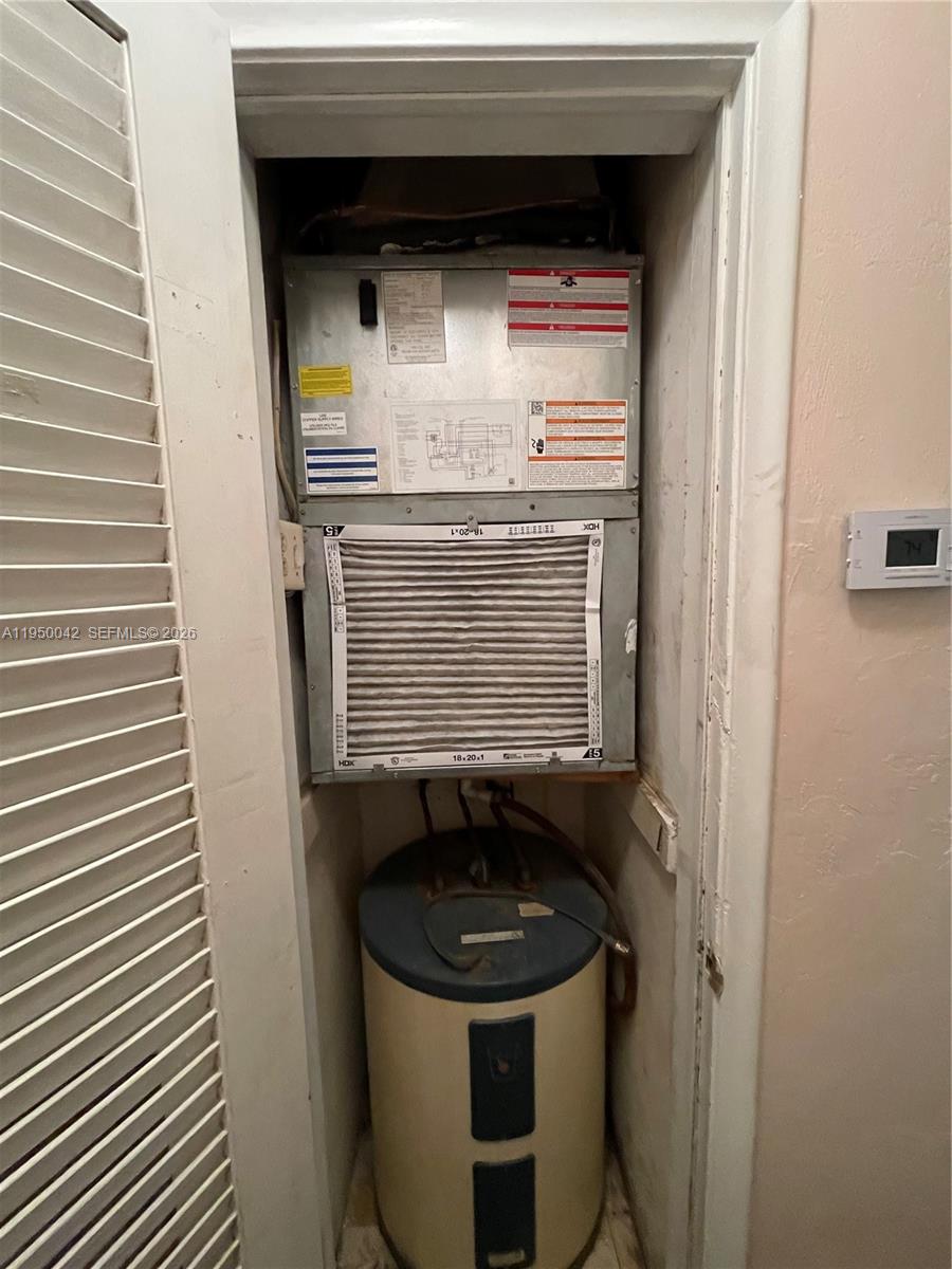 CORONET VISTA CONDO - Residential