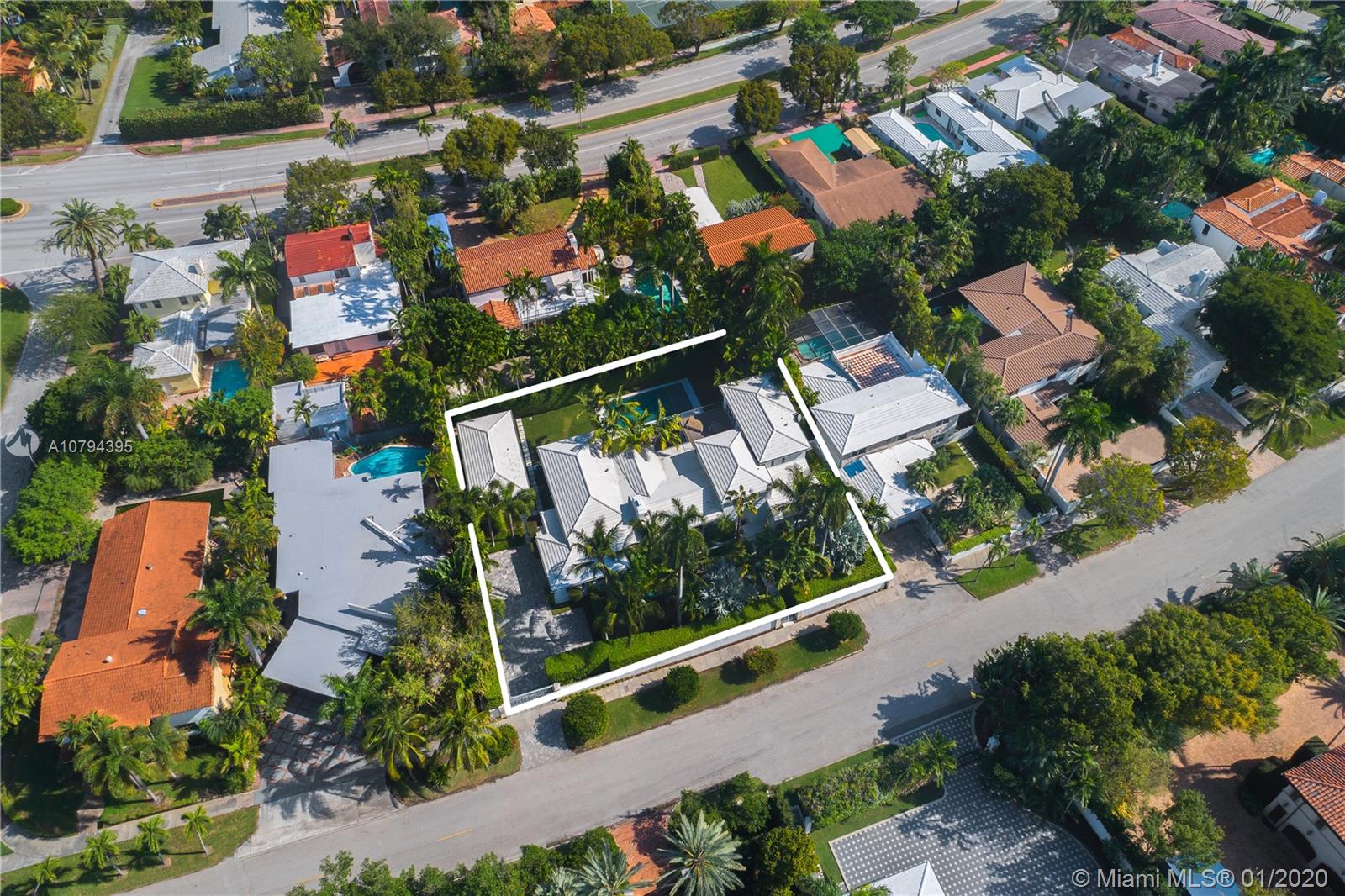 LA GORCE GOLF SUB - Residential