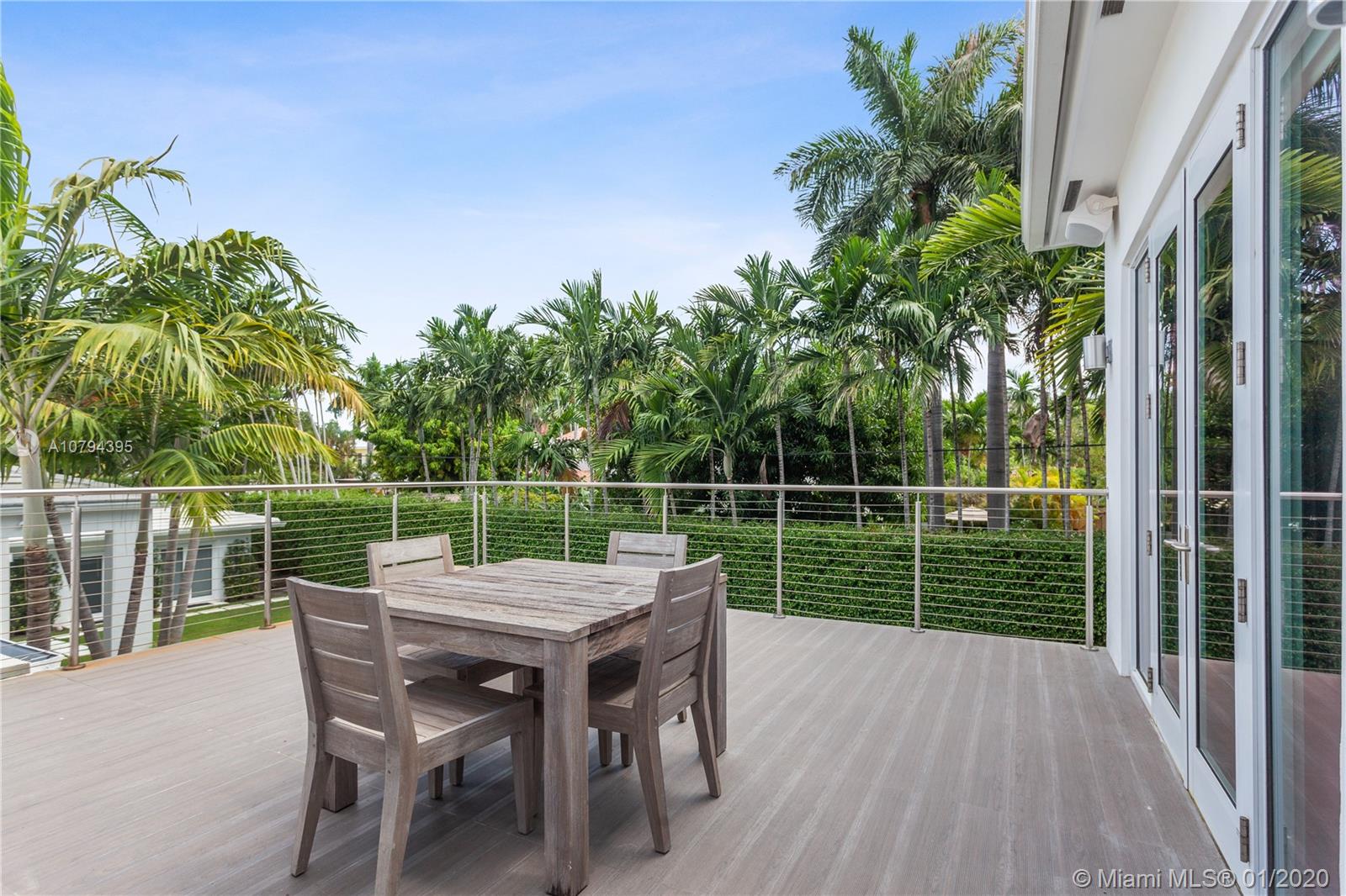 LA GORCE GOLF SUB - Residential