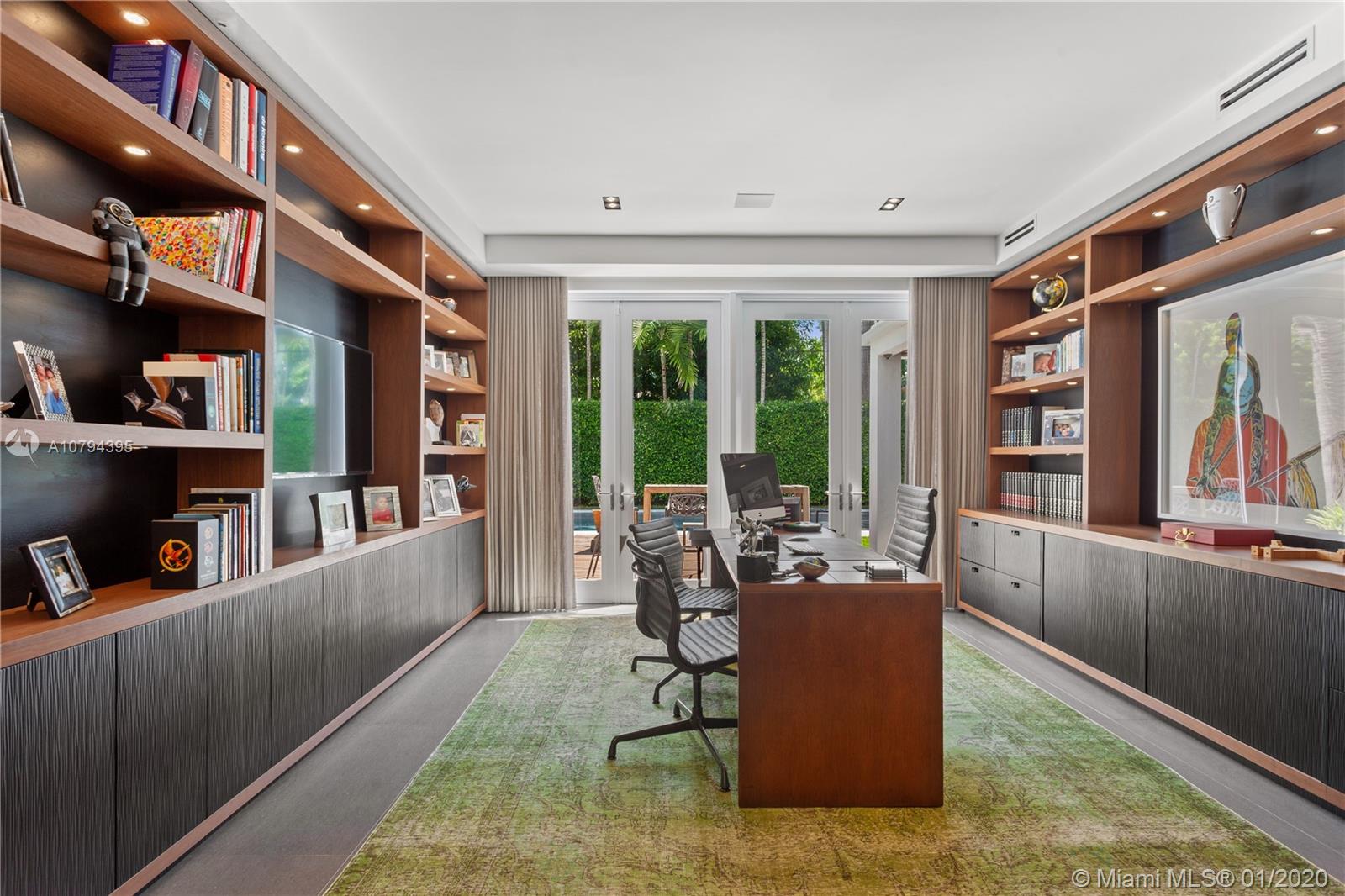 LA GORCE GOLF SUB - Residential