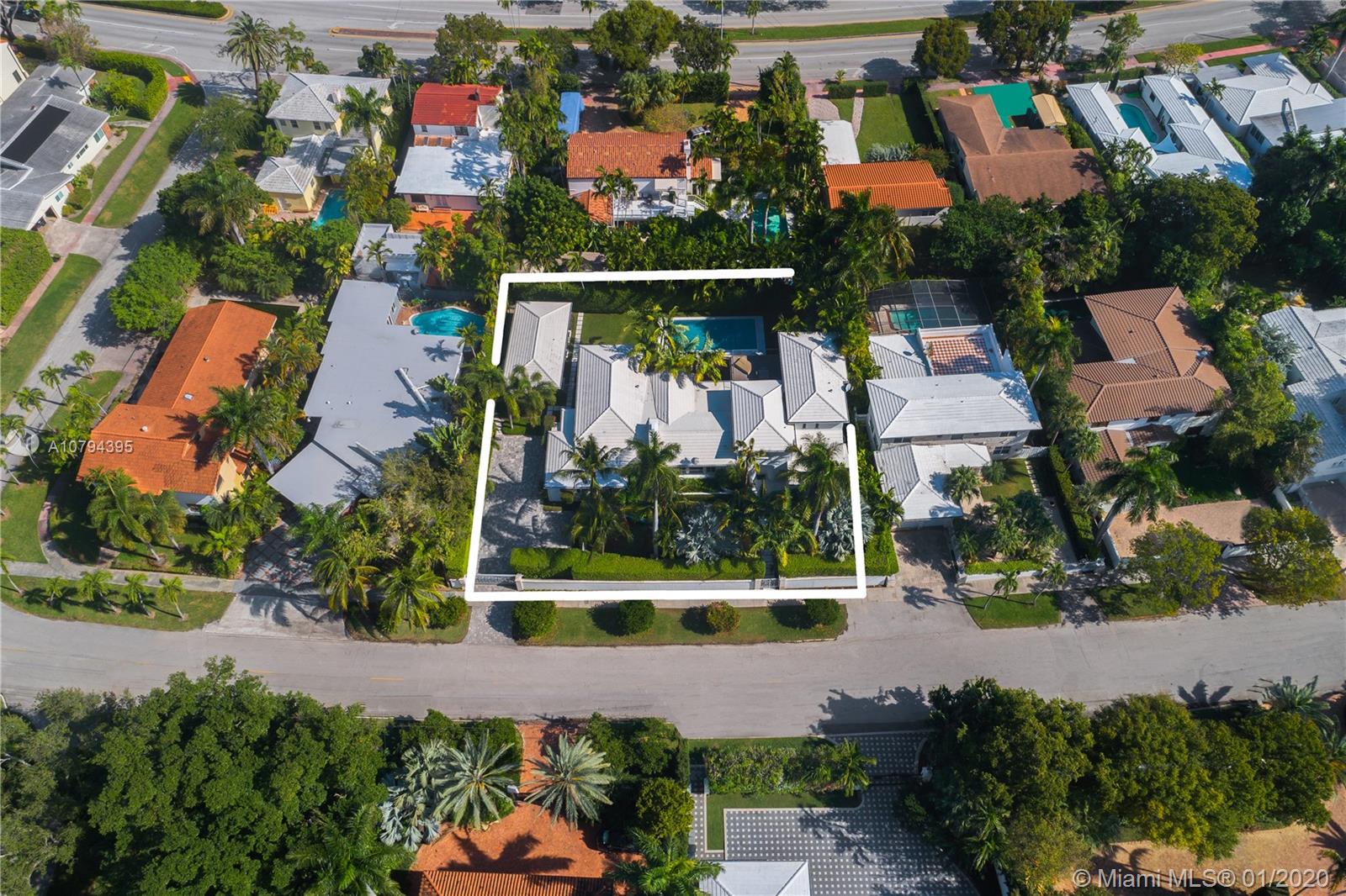 LA GORCE GOLF SUB - Residential