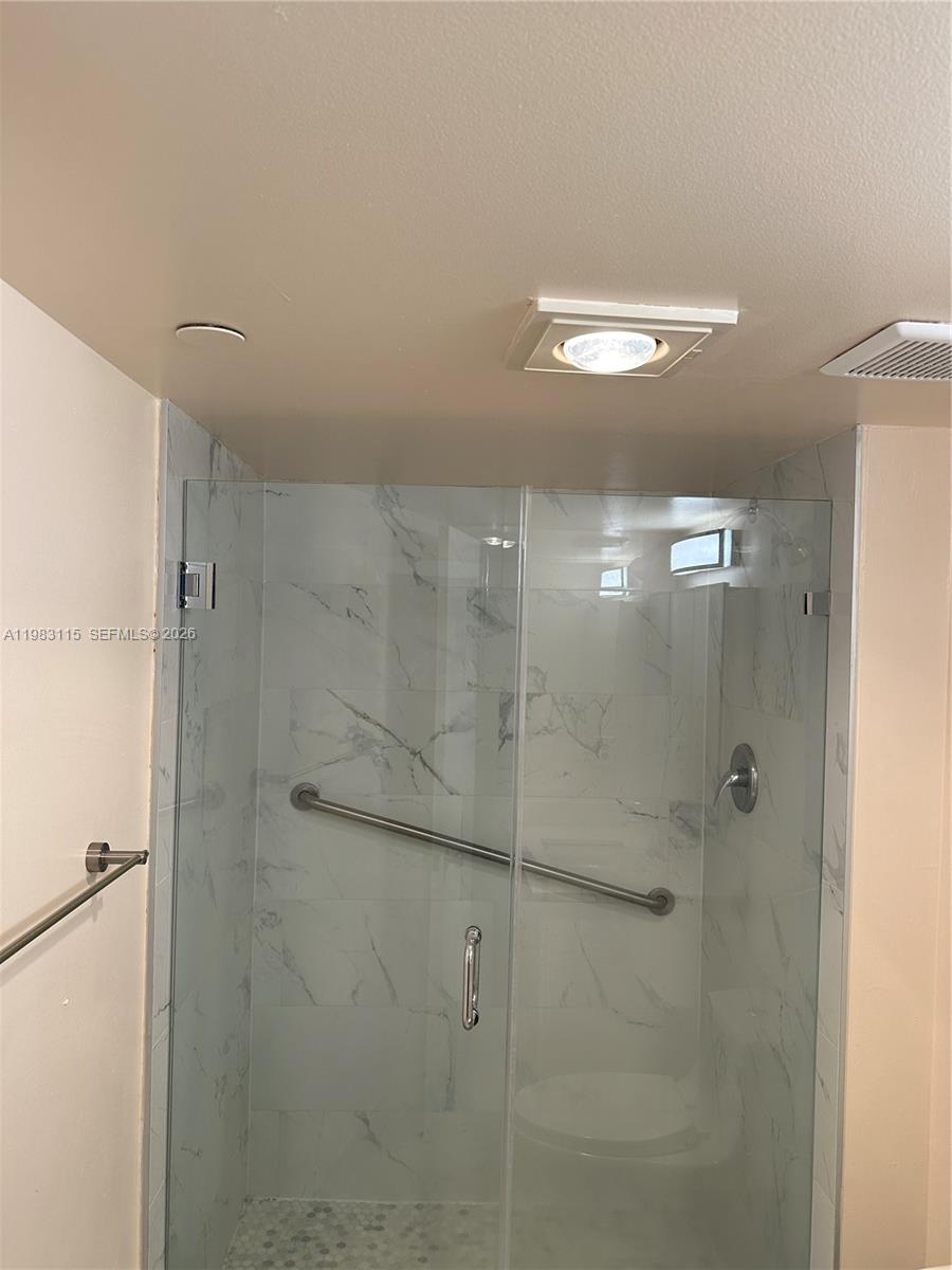 PARK PLACE #4 CONDO - Residential Lease