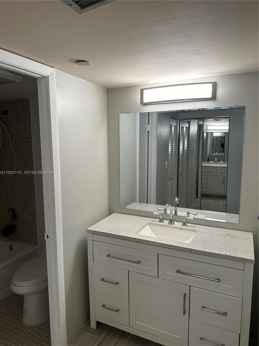 PARK PLACE #4 CONDO - Residential Lease