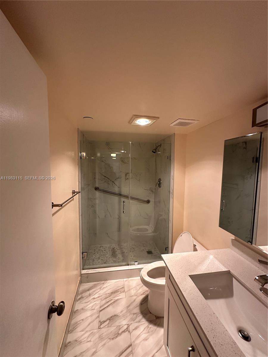 PARK PLACE #4 CONDO - Residential Lease