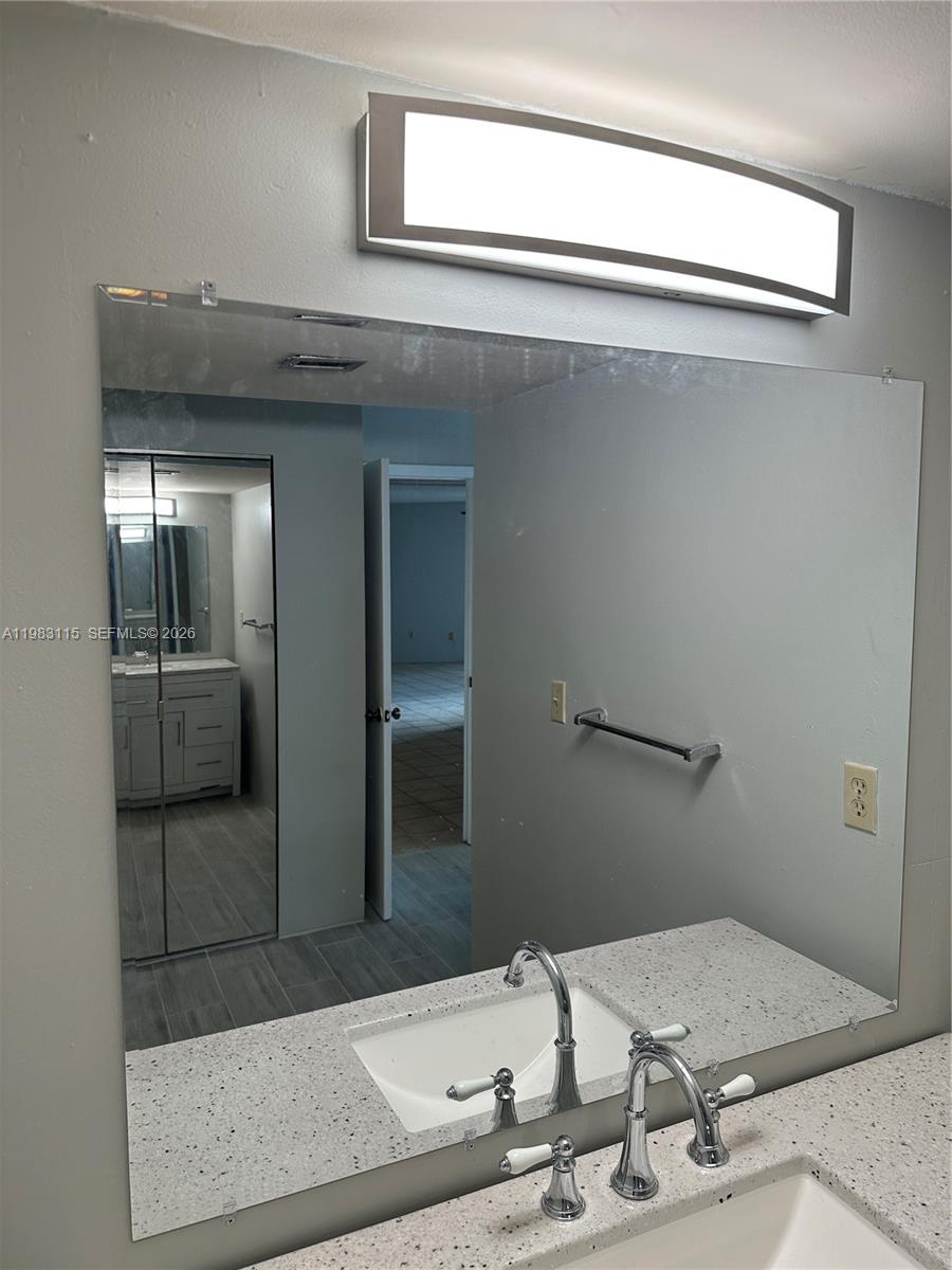 PARK PLACE #4 CONDO - Residential Lease