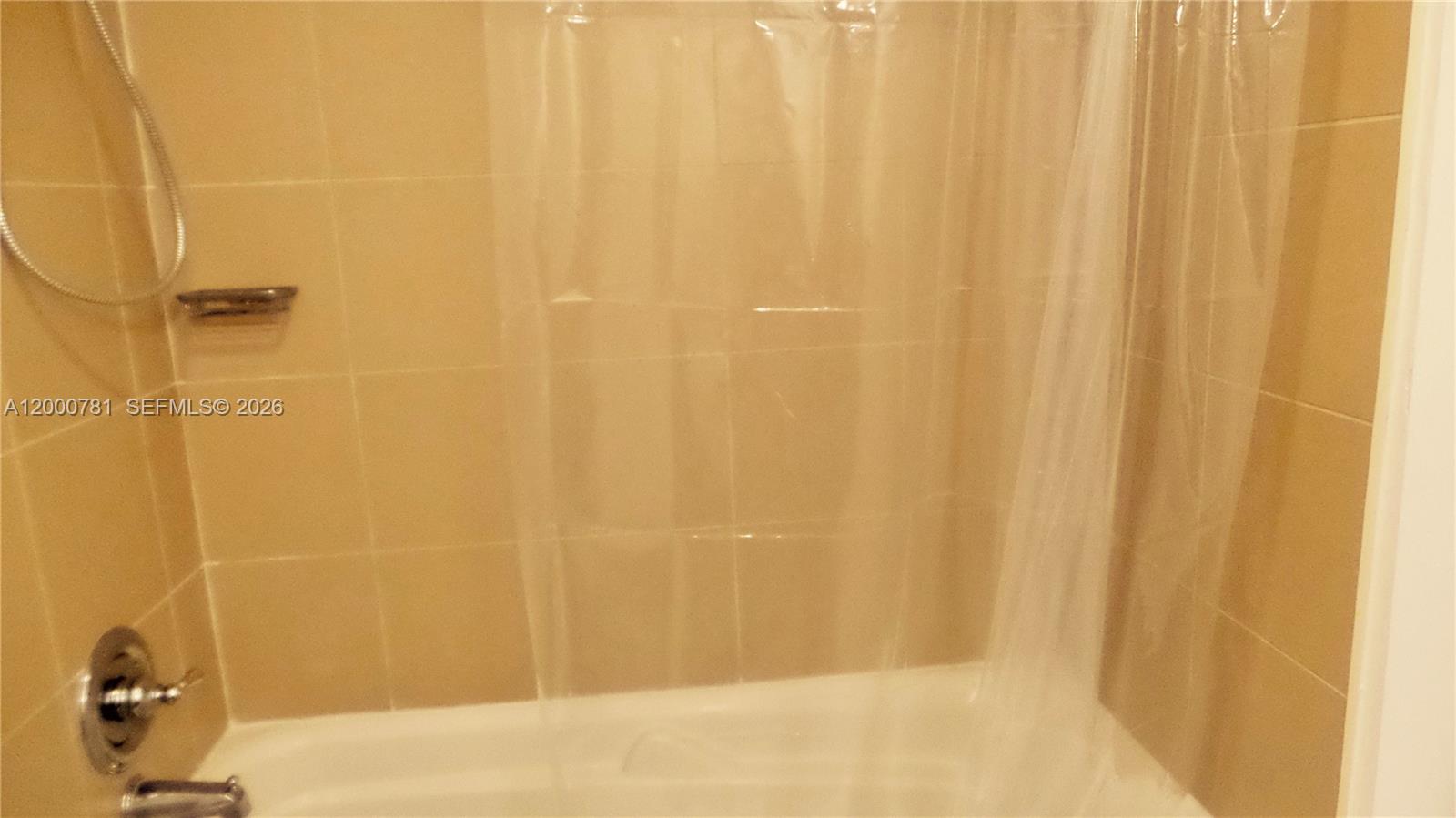 Met 1 Condo - Residential Lease