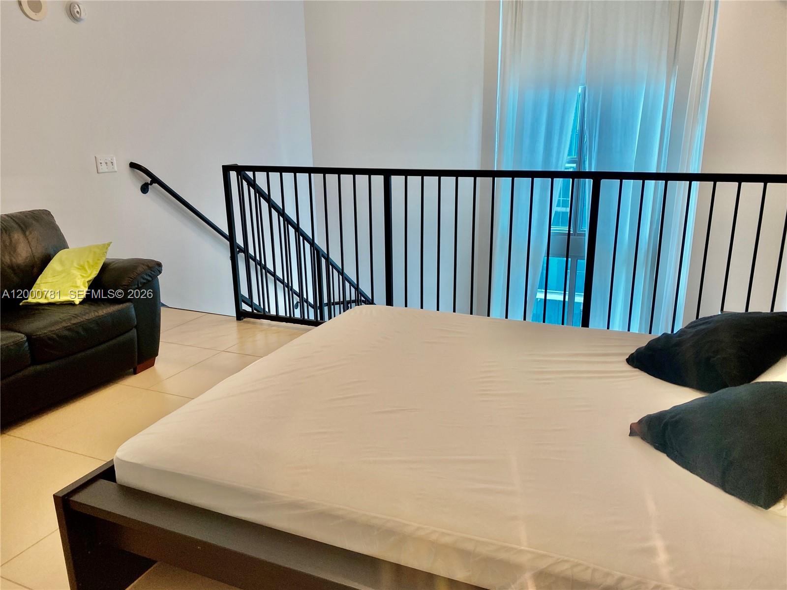 Met 1 Condo - Residential Lease