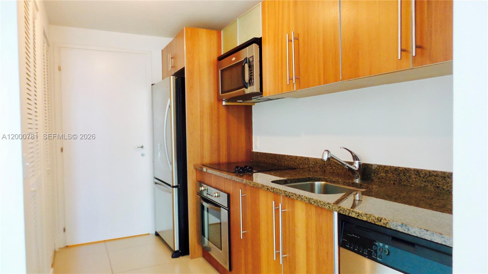 Met 1 Condo - Residential Lease