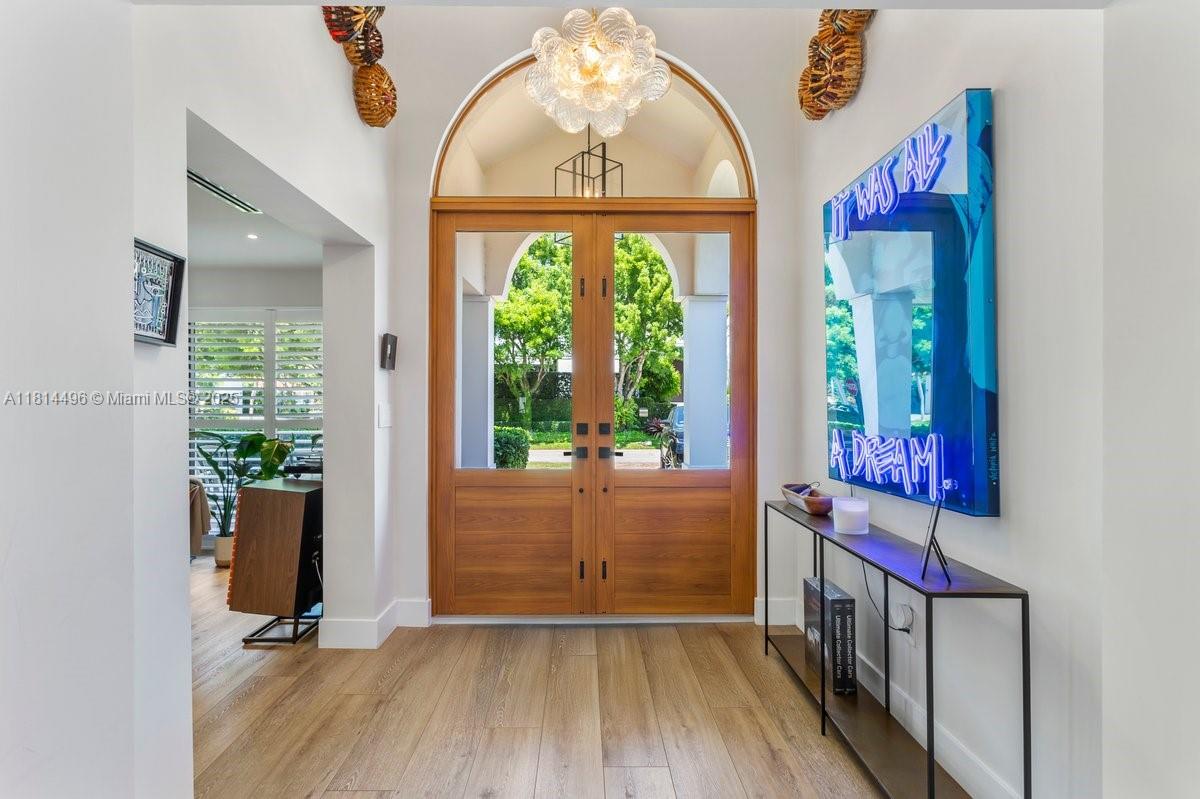 BISCAYNE KEY ESTATES - Residential