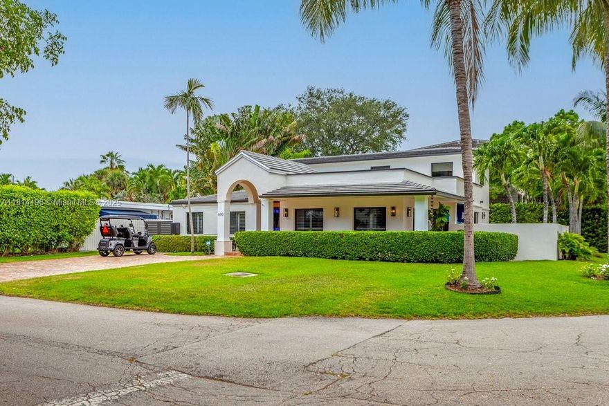 Beautiful Corner , Fully Remodeled , Turn Key Island Home! No detail was overlooked in the tasteful renovation of this elegant 4/3 pool house. Including Custom Wood floors, Bar Area, Island Kitchen with high-end appliances and Outside Firepit! Enjoy the Privacy of an upstairs luxurious primary suite with an oversized Custom Closet. Every inch of the interior & exterior layout of the home was well thought out with separate dining areas for entertaining and unforgettable gatherings. This modern oasis wont last!