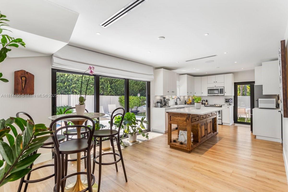BISCAYNE KEY ESTATES - Residential