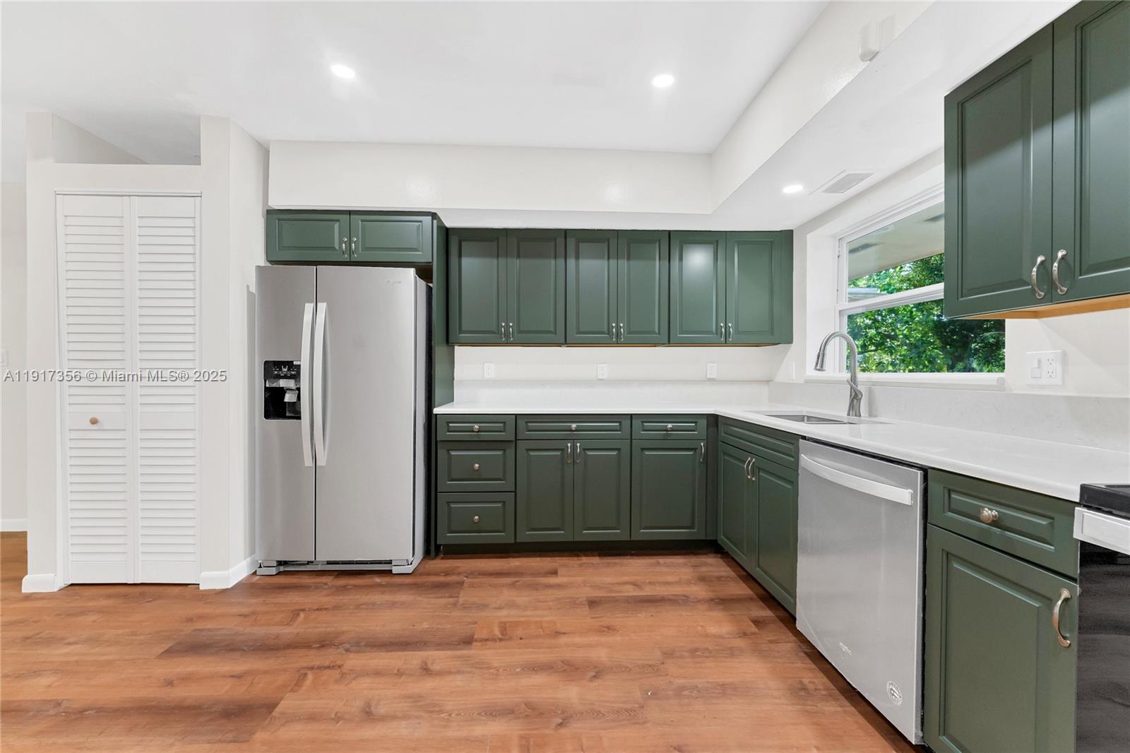 MELROSE PARK SEC 8 - Residential Lease