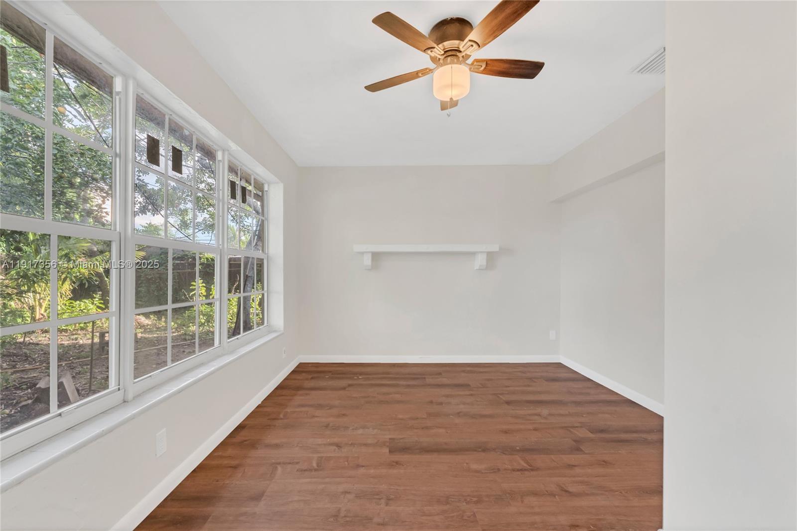 MELROSE PARK SEC 8 - Residential Lease