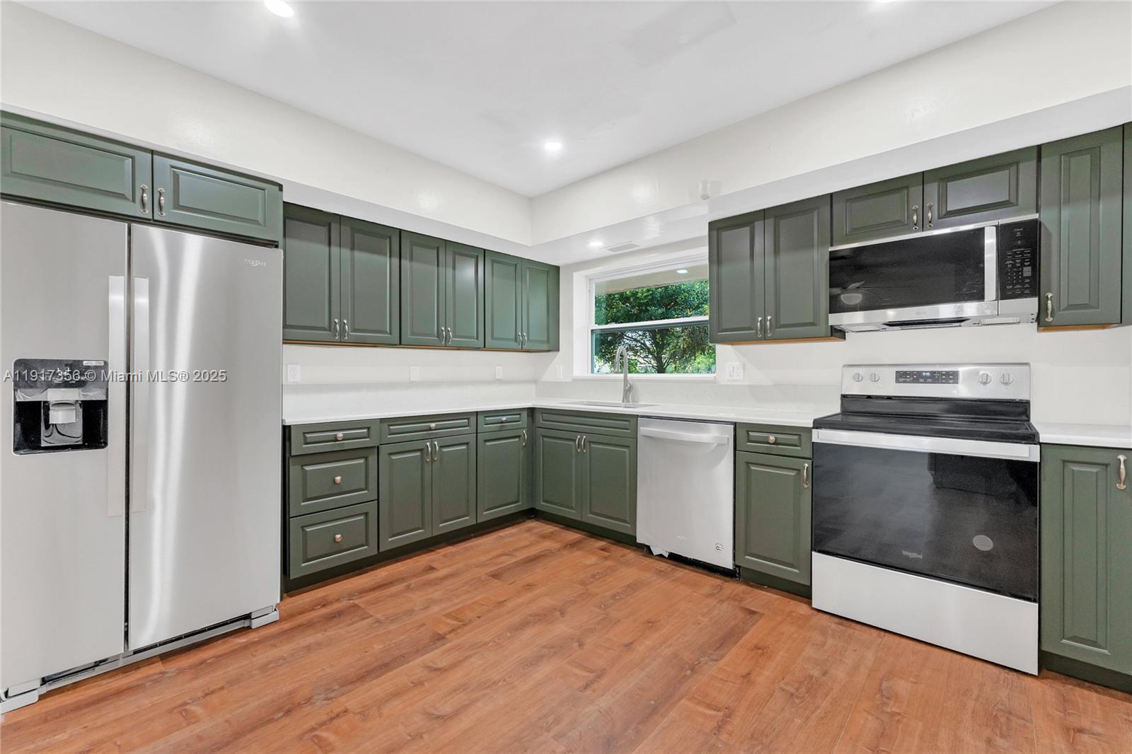 MELROSE PARK SEC 8 - Residential Lease