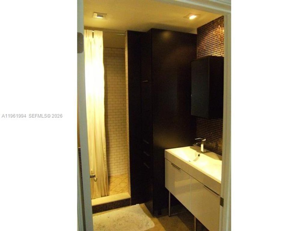 Photo of 2642 NW 33rd St #1905, Oakland Park, FL 33309 (MLS # A11961994)