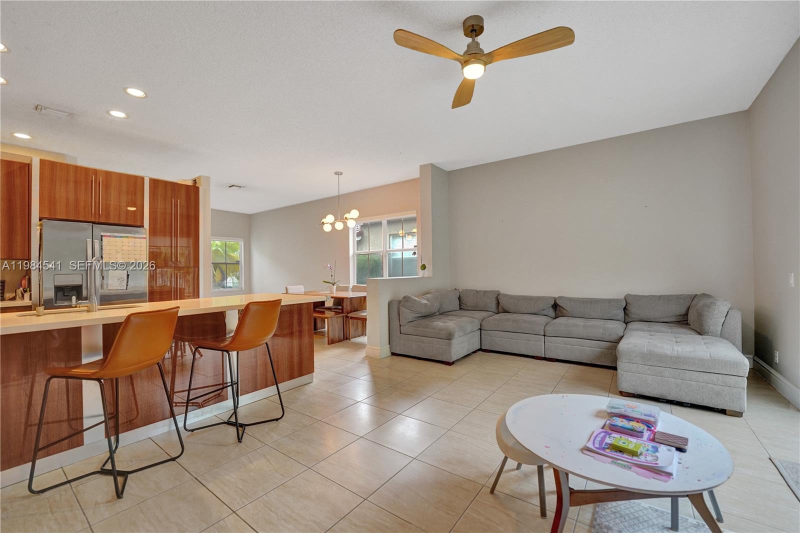 SECTOR 2-PARCELS 11 27 28 - Residential Lease