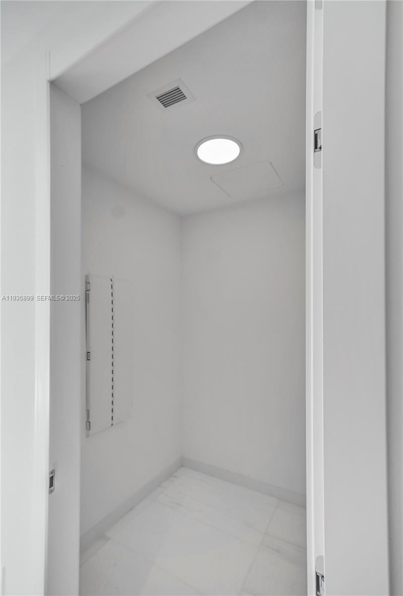 ASTON MARTIN RESIDENTIAL - Residential