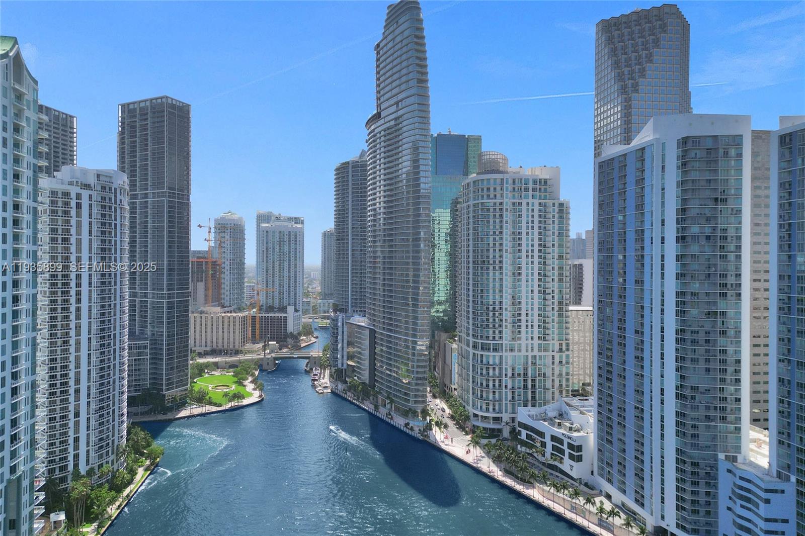 300 Biscayne Boulevard Way 3605W