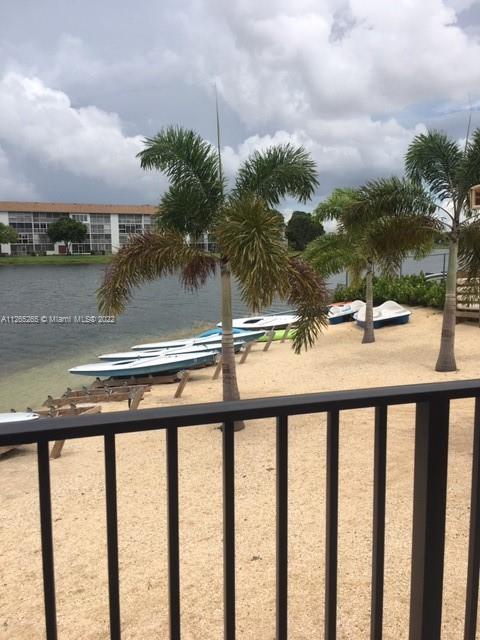 IVANHOE WEST AT CENTURY V - Residential Lease